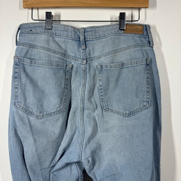Hollister Jeans Women Size 11R Blue Curvy Ultra High Rise Mom Jean Raw Hem Light - Picture 4 of 8
